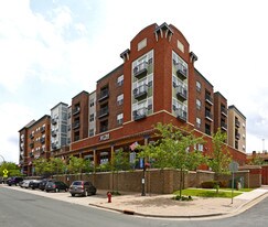 Grande Market Place Apartments