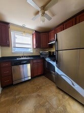 16 Colonial Dr in Rocky Hill, CT - Building Photo - Building Photo