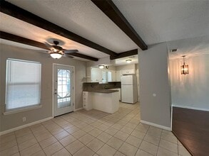 5704 Cedardale Dr in Austin, TX - Building Photo - Building Photo
