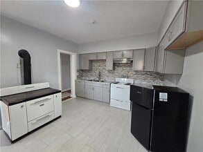 41 Maple St in Afton, NY - Building Photo - Building Photo