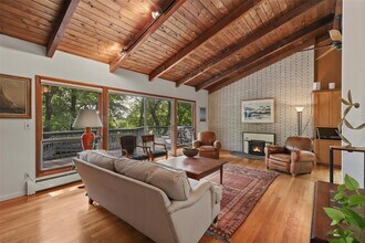153 Salem Rd in Pound Ridge, NY - Building Photo - Building Photo