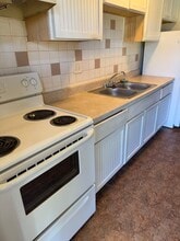 166 Briarwood Dr, Unit 213 in Johnstown, OH - Building Photo - Building Photo