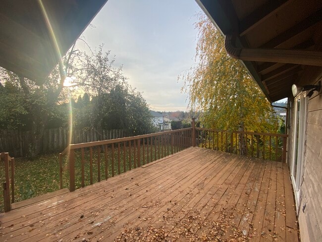 1788 SW 5th St in Gresham, OR - Building Photo - Building Photo