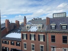 24 Mt Vernon St in Boston, MA - Building Photo