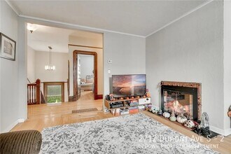 2712 Dupont Ave S in Minneapolis, MN - Building Photo - Building Photo