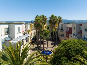 1722 27th Avenue in Oakland, CA - Building Photo - Building Photo