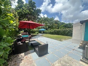 4718 NW 15th Ave in Miami, FL - Building Photo - Building Photo