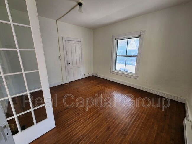 76 Crandall St in Glens Falls, NY - Building Photo - Building Photo