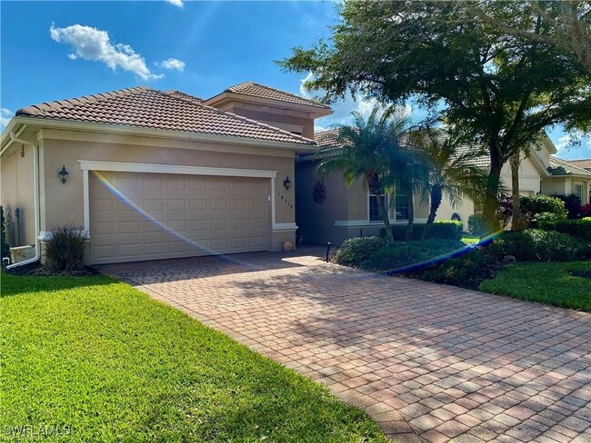 14519 Speranza Way in Bonita Springs, FL - Foto de edificio - Building Photo