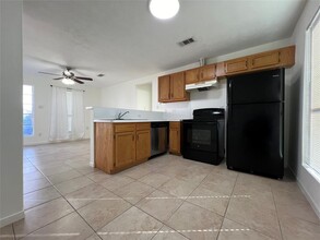 5603 Madison St in Houston, TX - Building Photo - Building Photo