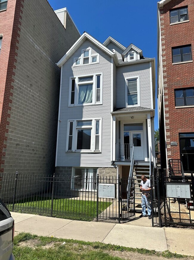 property at 3242 N Sheffield Ave