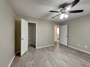 7213 Fossil Garden Dr in Arlington, TX - Building Photo - Building Photo