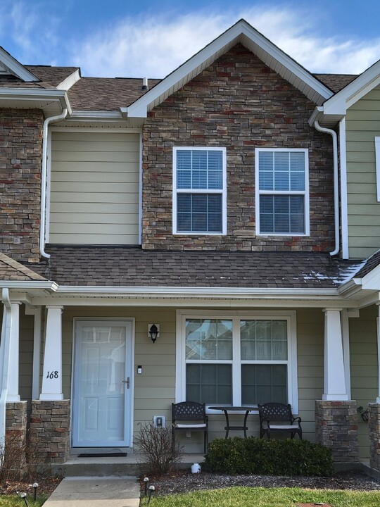 168 Cobblestone Pl Dr in Goodlettsville, TN - Building Photo