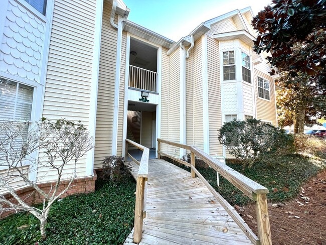 1501 Partin Dr N in Niceville, FL - Building Photo - Building Photo