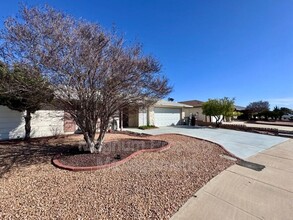 27174 Embassy St in Menifee, CA - Building Photo - Building Photo