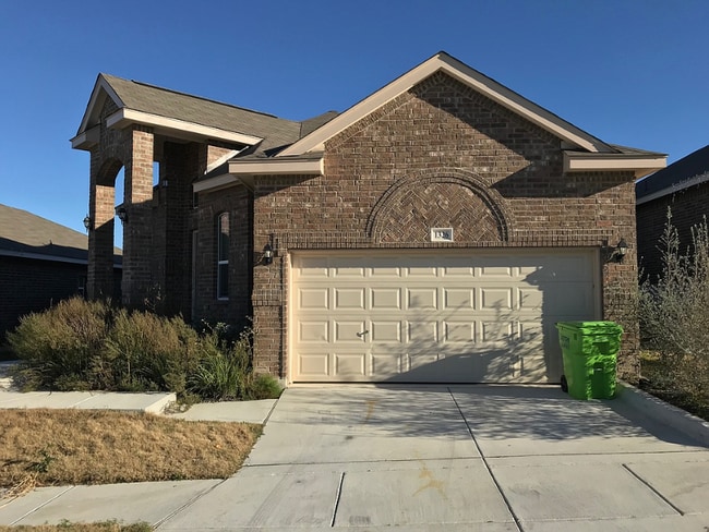 1326 Crane Ct in San Antonio, TX - Foto de edificio - Building Photo