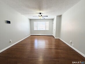 161 W Spring St in West Haven, CT - Building Photo - Building Photo