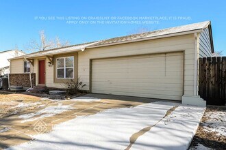 4816 S Pitkin Way in Aurora, CO - Building Photo - Building Photo
