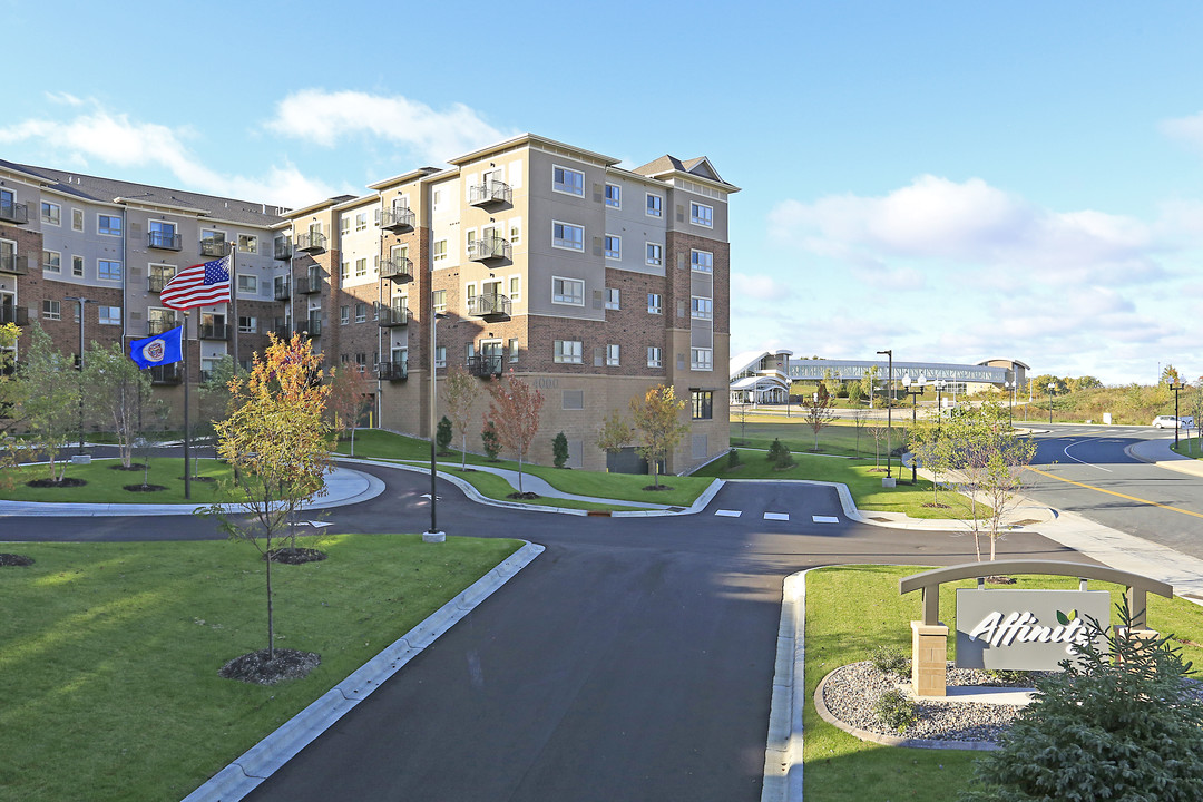 Affinity at Eagan 55+ in Eagan, MN - Building Photo