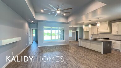 206 Olde Ml Ct in Jones, OK - Building Photo - Building Photo