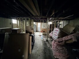 1646 Potomac Ave in Pittsburgh, PA - Building Photo