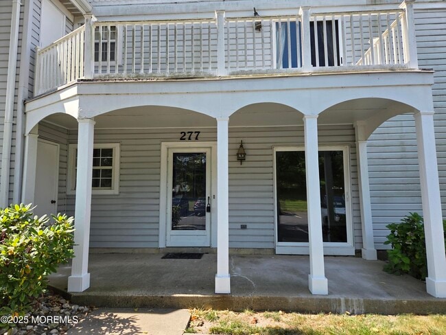 property at 277 Tulip Ln