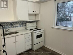 361 Linden St in Oshawa, ON - Building Photo - Building Photo