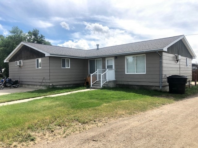 235 S 2nd St E in Malta, MT - Building Photo