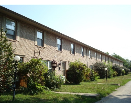 Eagle Trace Apartments in Eaton, OH - Foto de edificio