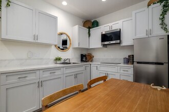 4646 Robbins St in San Diego, CA - Building Photo - Building Photo