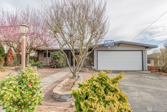 property at 2826 25th Ave W