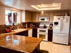 2657 Cazadero Dr in Carlsbad, CA - Building Photo - Building Photo