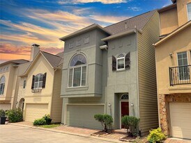 2612 Edgefield Lakes Dr in Houston, TX - Building Photo
