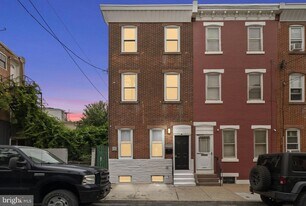 2571 Coral St in Philadelphia, PA - Building Photo
