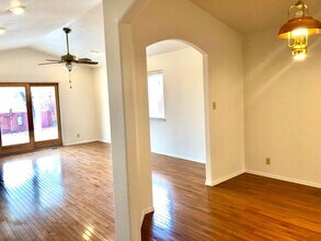 6697 S Drexel Dr in Sparks, NV - Building Photo - Building Photo