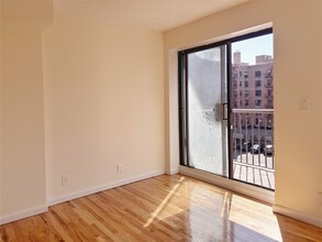 145-18-145-34 34th Ave in Queens, NY - Building Photo - Building Photo