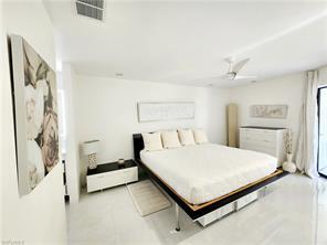 600 Misty Pines Cir-Unit -F-204 in Naples, FL - Building Photo