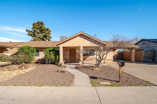 property at 6610 W McKinley St