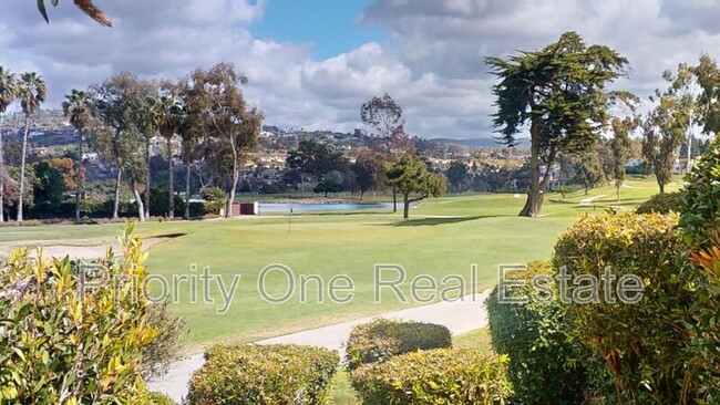 2270 La Costa Ave in Carlsbad, CA - Foto de edificio - Building Photo