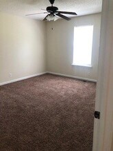 210 Arkansas Ave in Oak Grove, KY - Building Photo - Building Photo