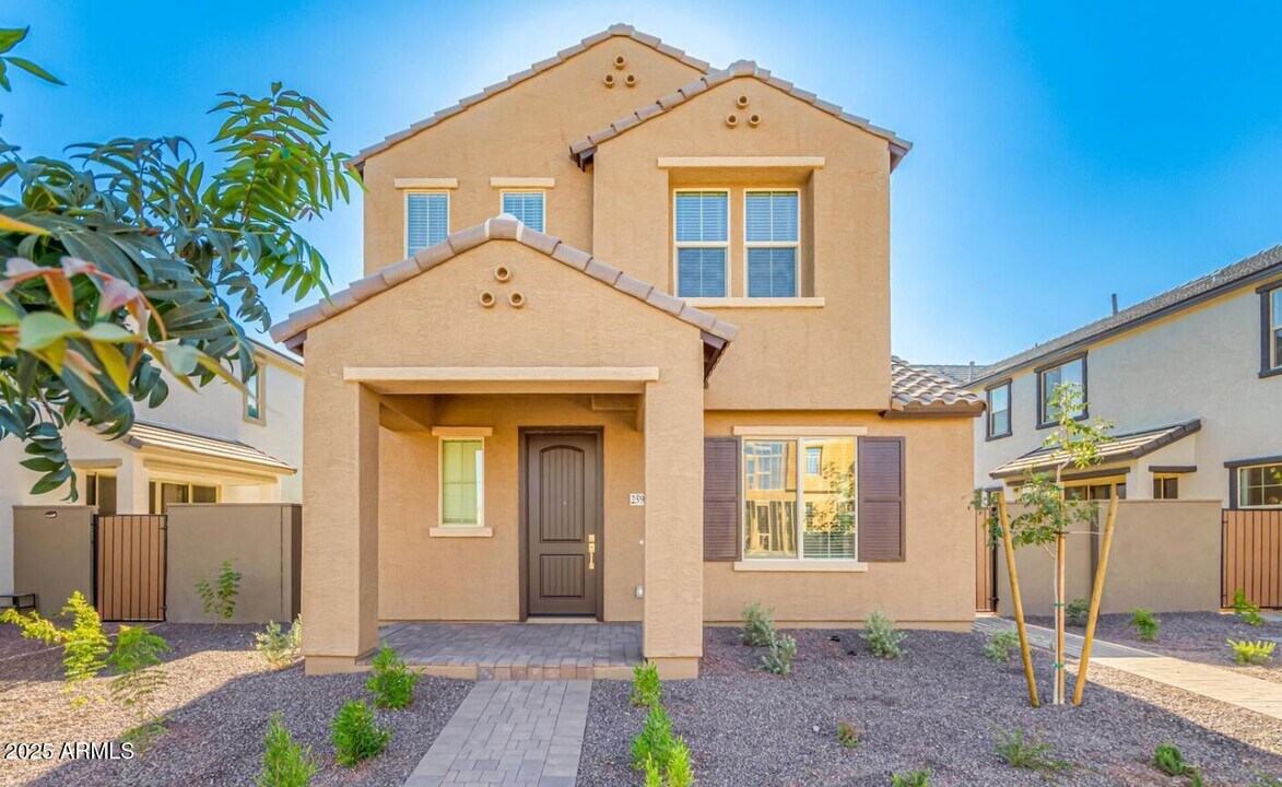 25908 N 22nd Ln in Phoenix, AZ - Building Photo