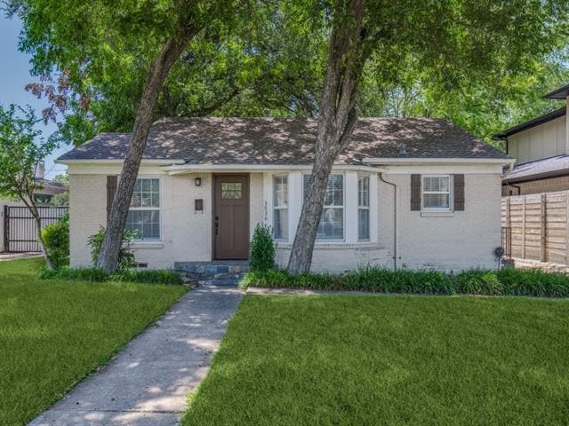 property at 3836 Van Ness Ln