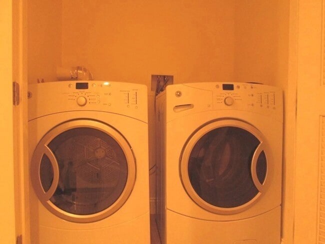 2881 Meridian Ave in San Jose, CA - Foto de edificio - Building Photo