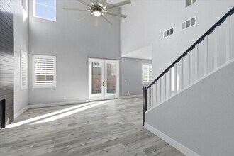 972 Prestwick St in Las Vegas, NV - Building Photo - Building Photo