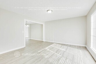 6563 Eastbriar Dr in Lithonia, GA - Building Photo - Building Photo