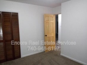 865 Beech Ct in Heath, OH - Building Photo - Building Photo