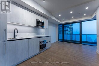 35 Parliament St in Toronto, ON - Building Photo - Building Photo