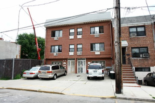 3217-3219 Leavitt St Apartamentos