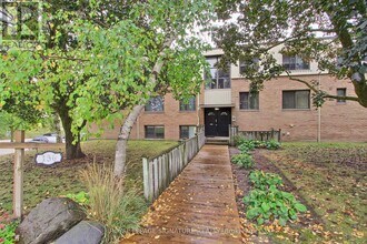 136 Scanlon Ave in Bradford West Gwillimbury, ON - Building Photo - Building Photo