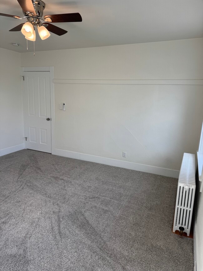 137 S Market Ave in Mount Joy, PA - Building Photo - Building Photo